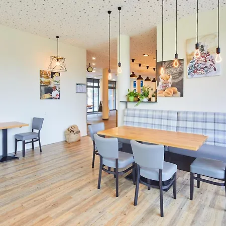 Vr-serviced Obergeis Hotel Neuenstein (Hessen)